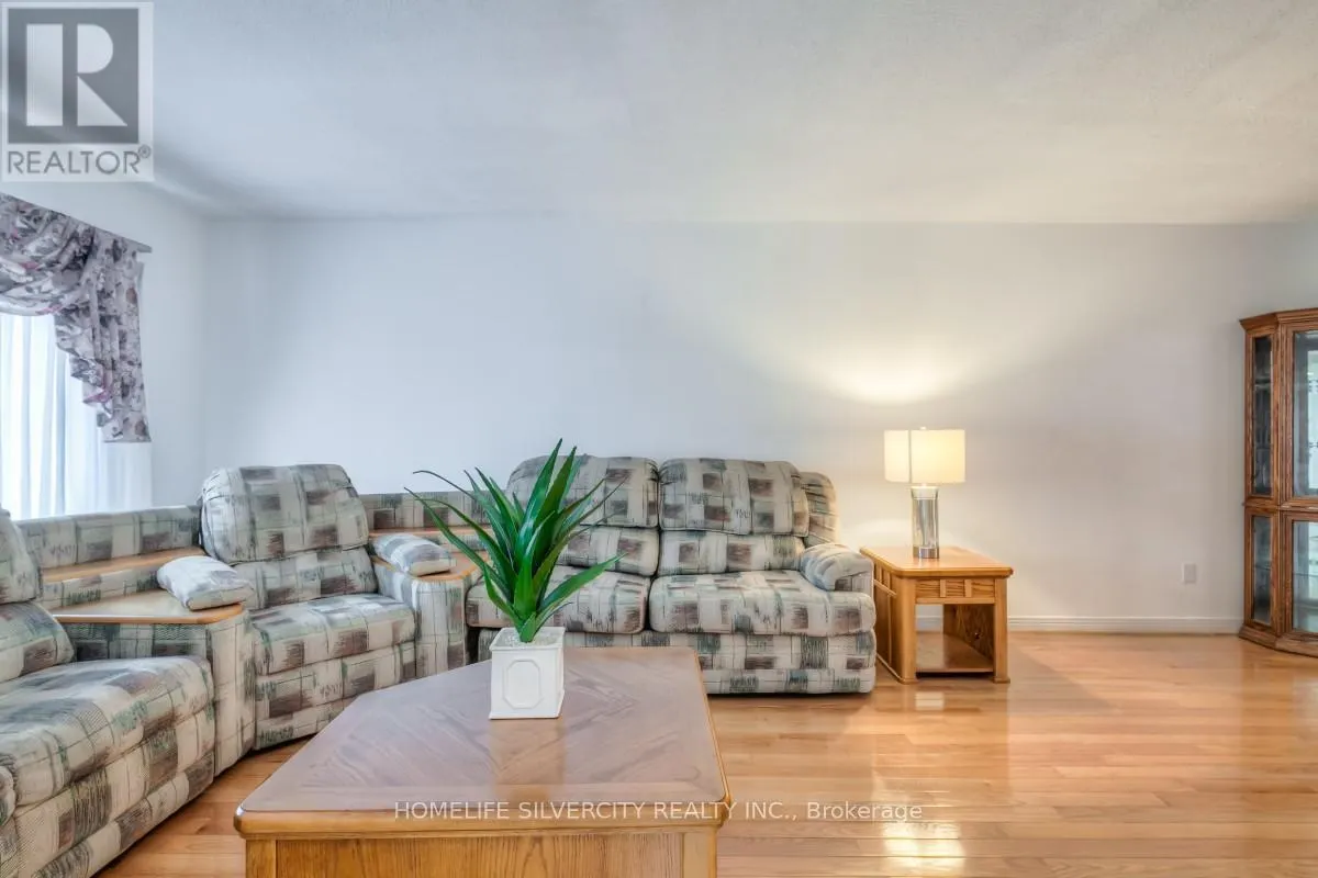 5 BRAEBROOK DRIVE