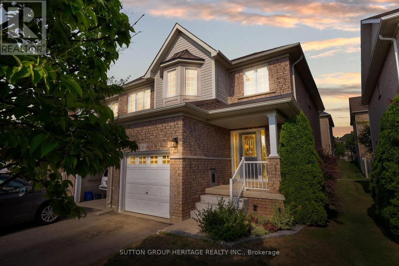38 - 460 WOODMOUNT DRIVE