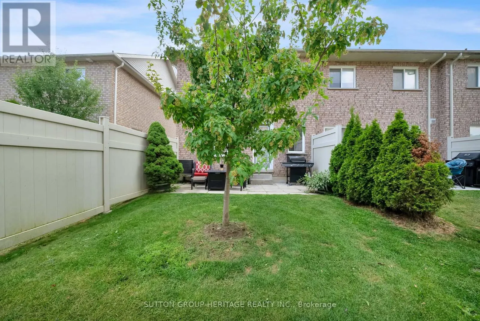 38 - 460 WOODMOUNT DRIVE