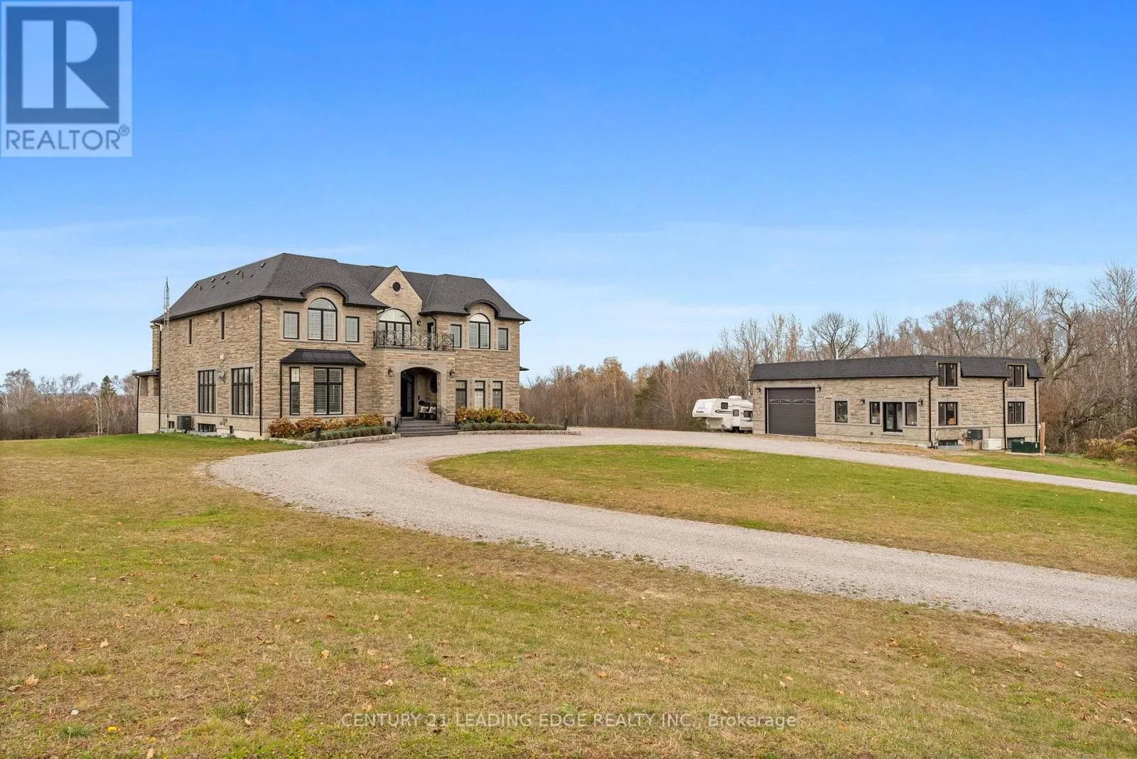 690 VIEW LAKE ROAD
