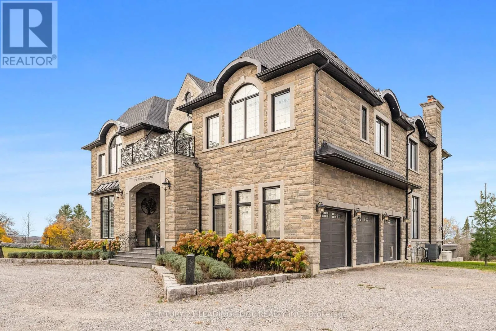 690 VIEW LAKE ROAD