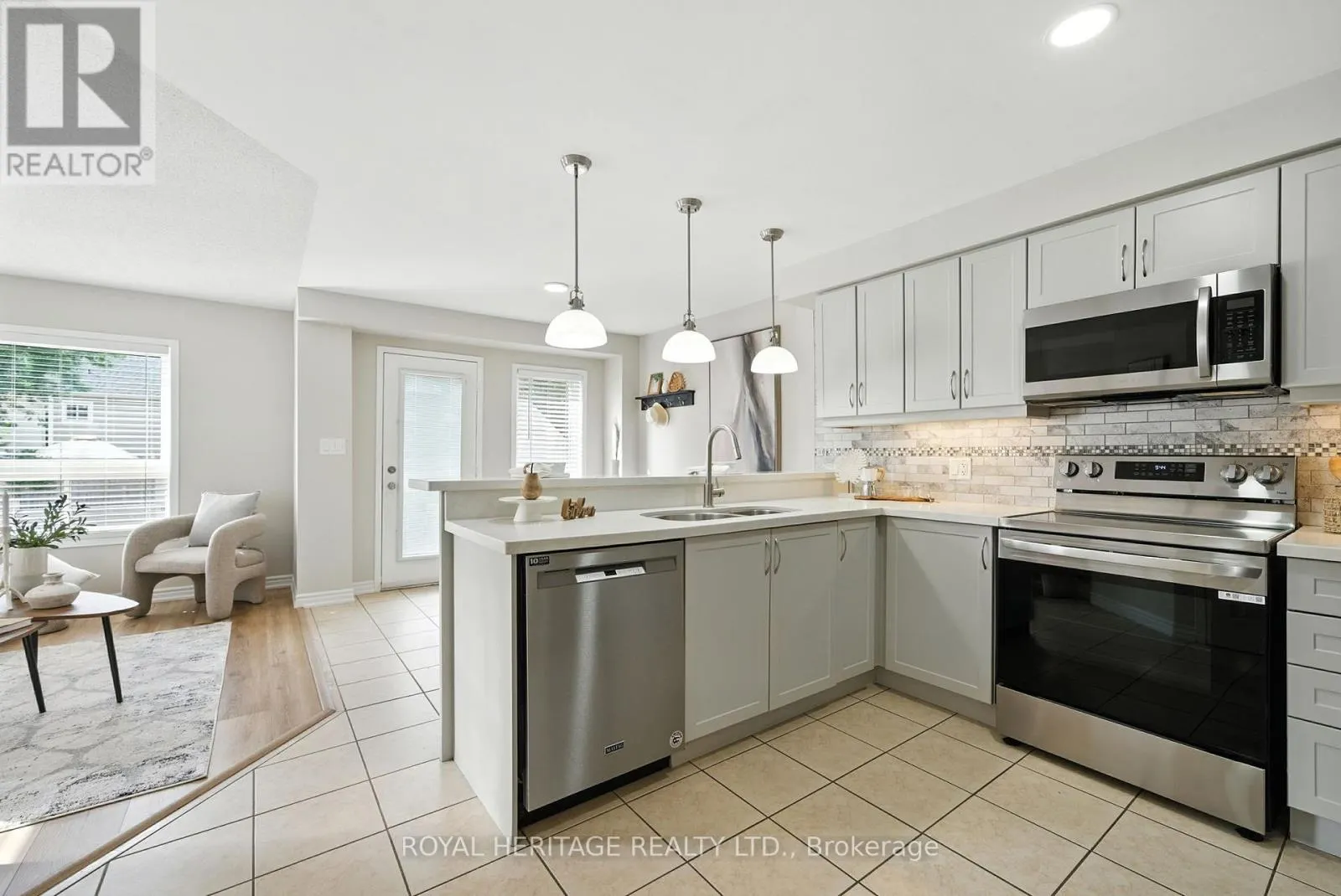 159 CARNWITH DRIVE E