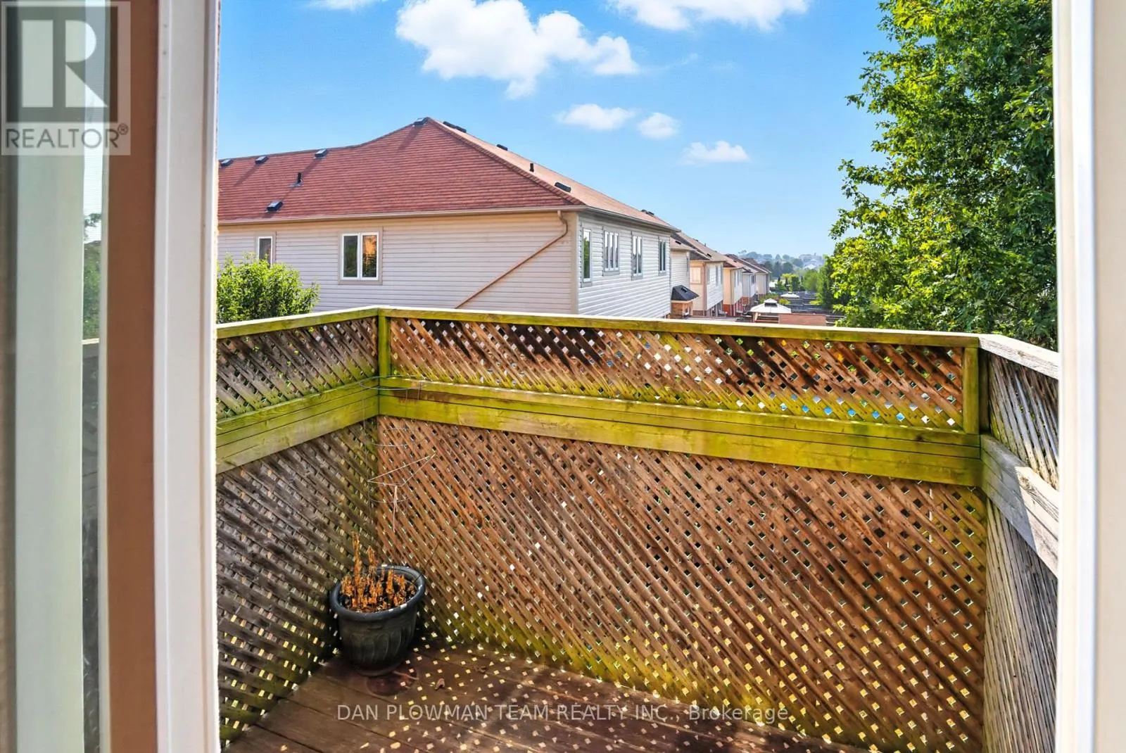 76 KERSEY CRESCENT