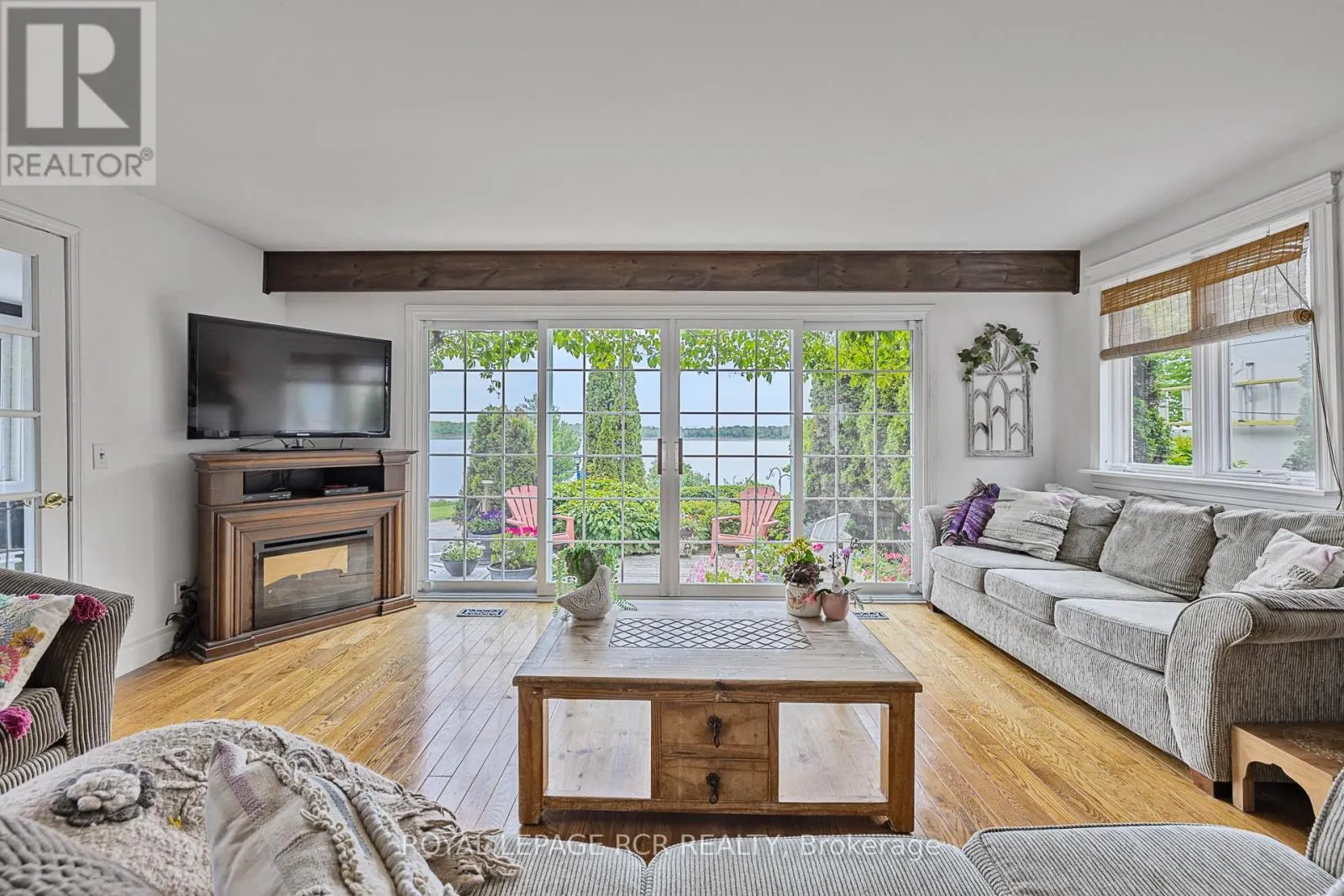 154 PINE POINT LANE