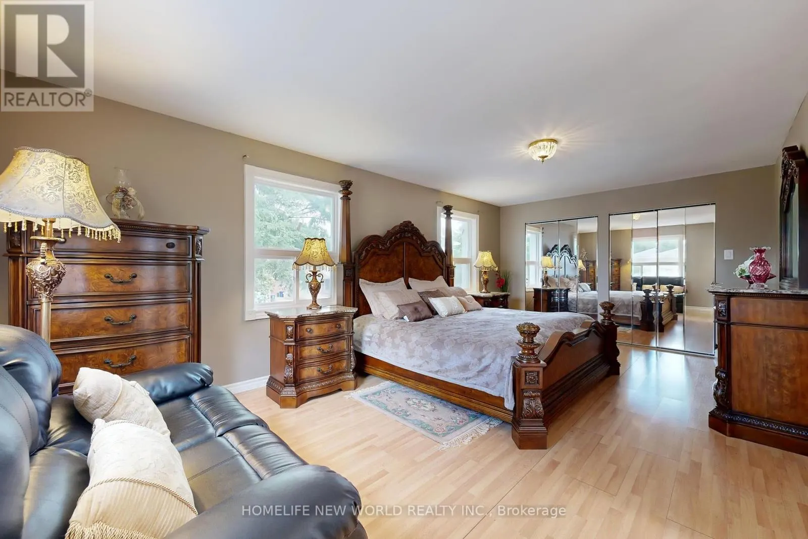 781 HUNTINGWOOD DRIVE