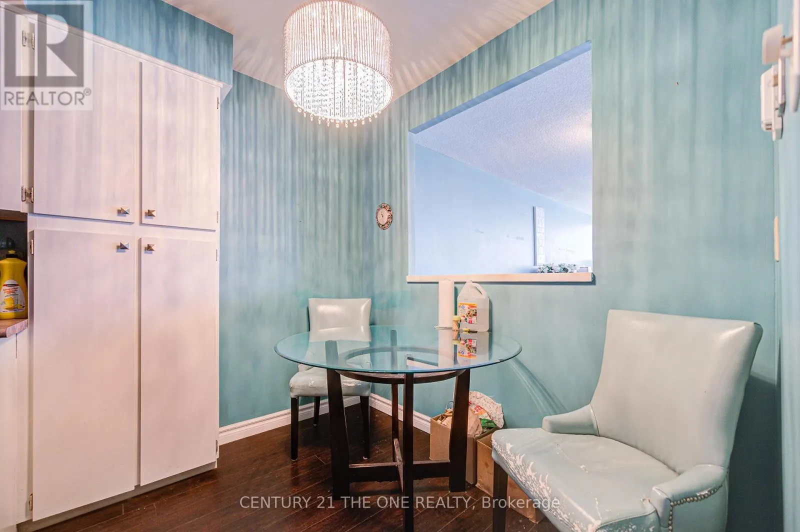 808 - 121 LING ROAD