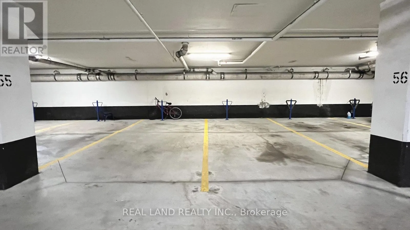 11 - 310 VILLAGE GREEN SQUARE E