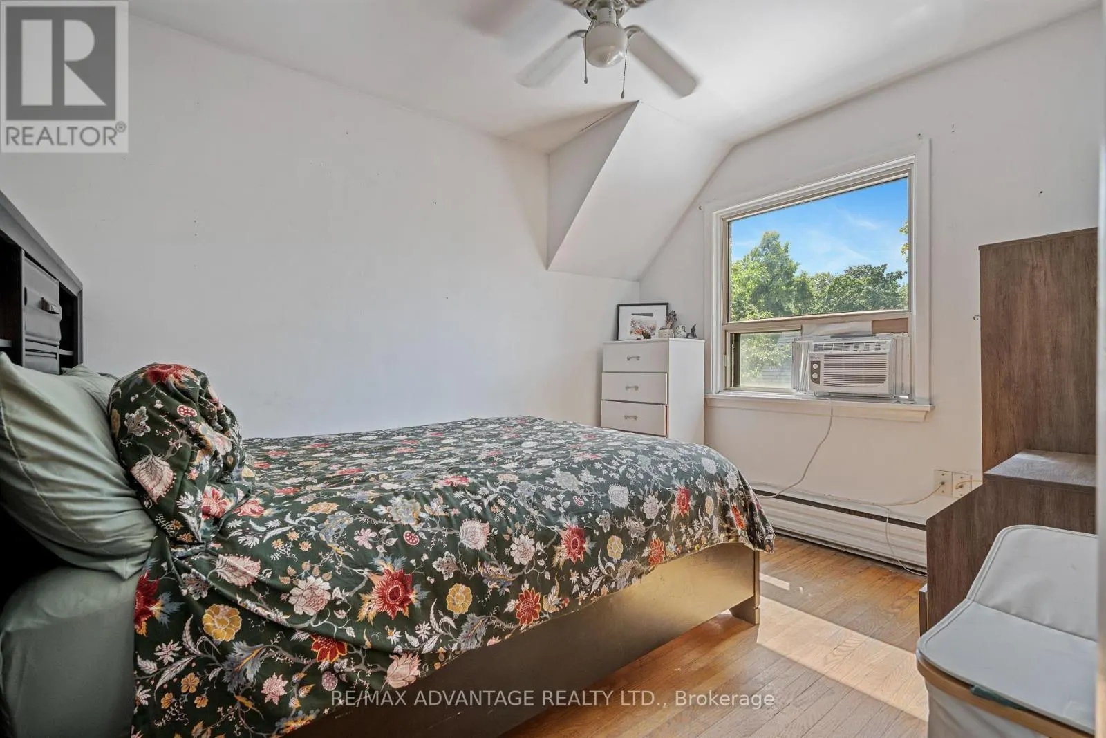 1 + 2 - 106 HUBBARD BOULEVARD, #1 + 2