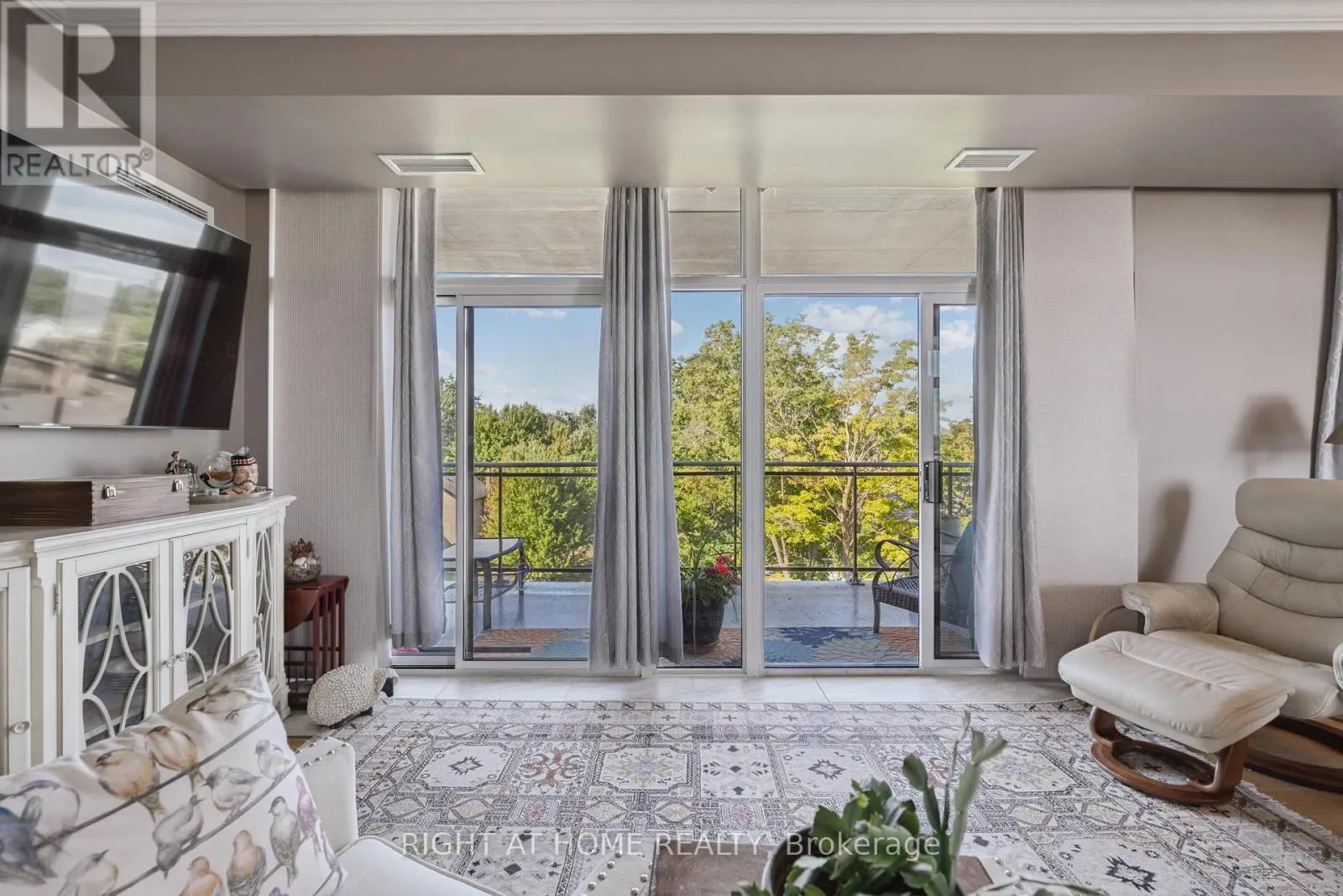 502 - 171 SHANLY STREET, #502