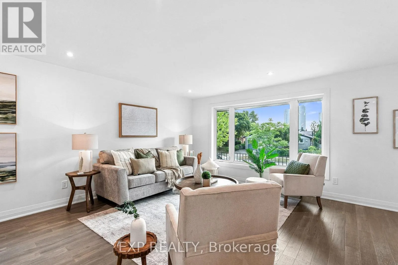 5 MIDCROFT DRIVE