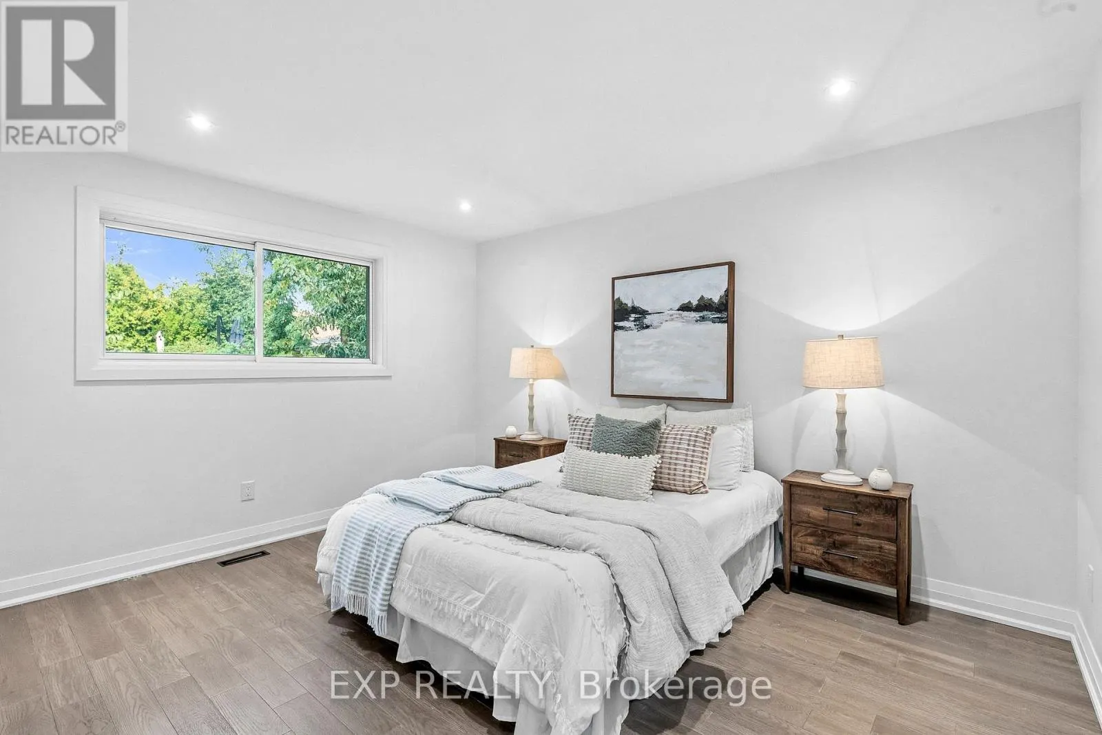5 MIDCROFT DRIVE