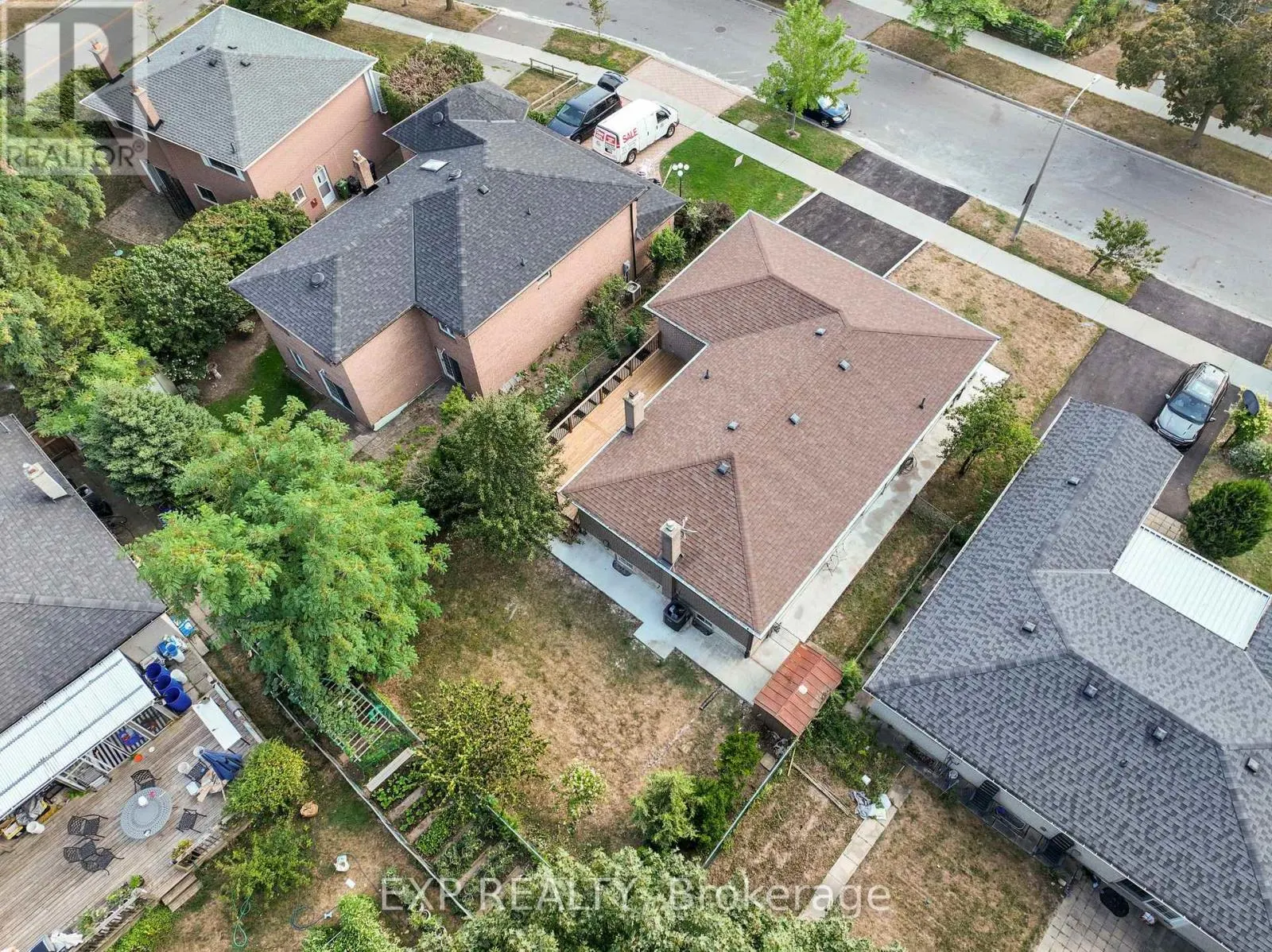 5 MIDCROFT DRIVE