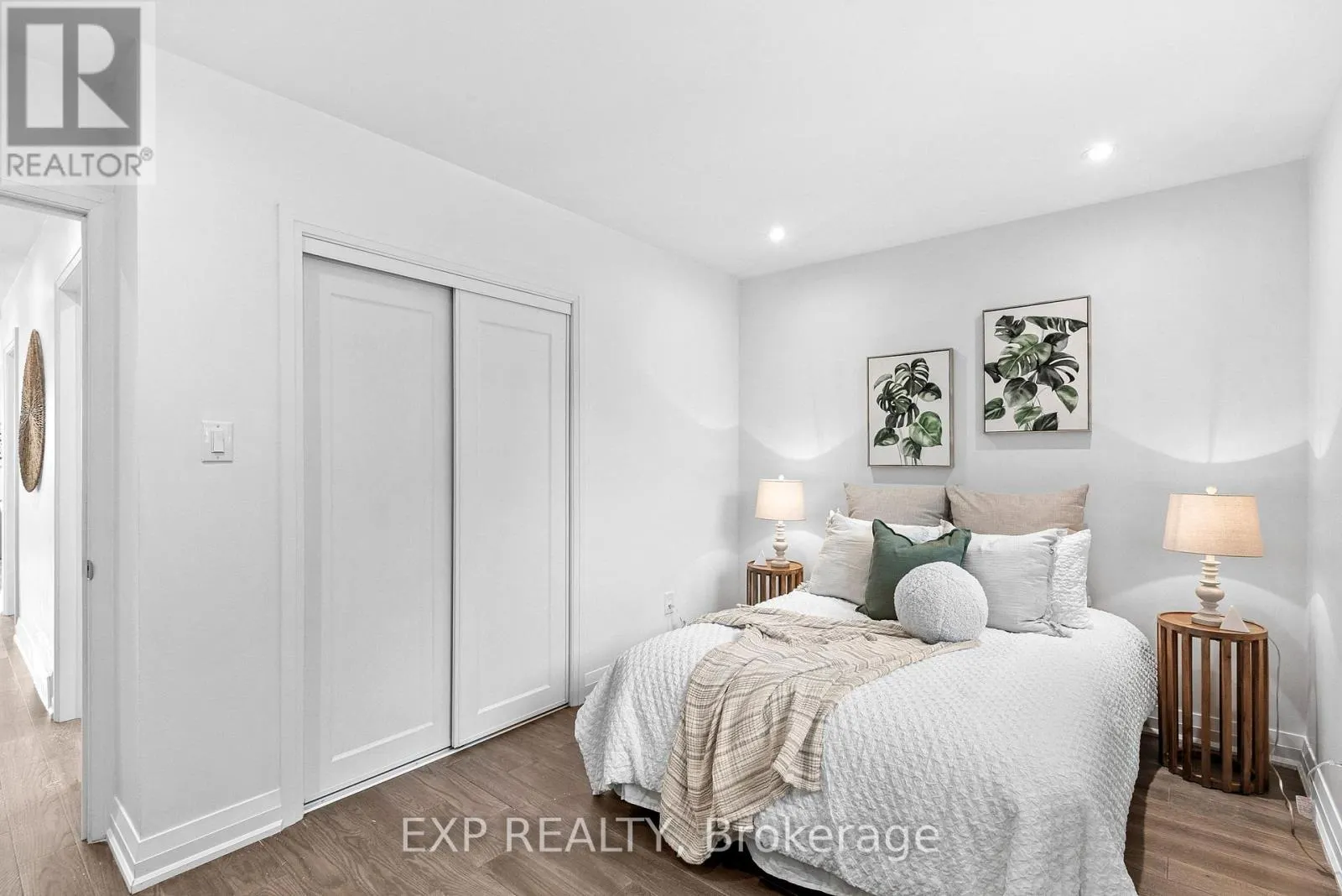 5 MIDCROFT DRIVE
