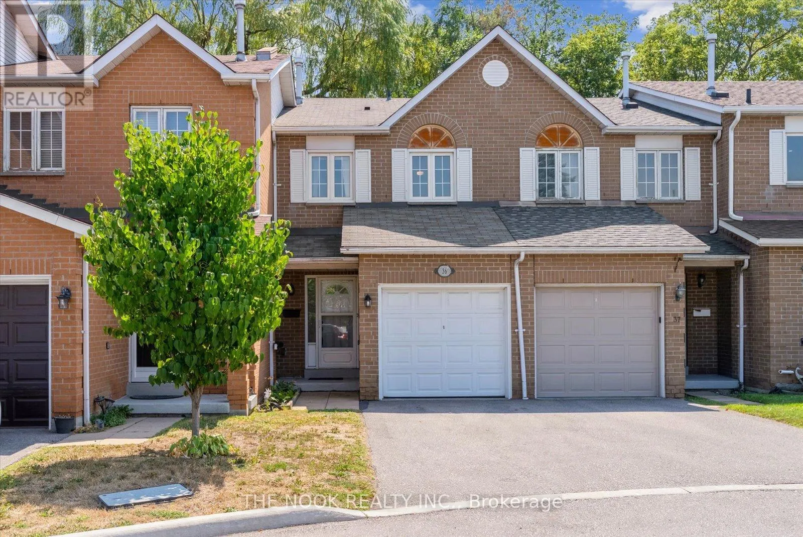 36 - 905 BAYLY STREET, #36