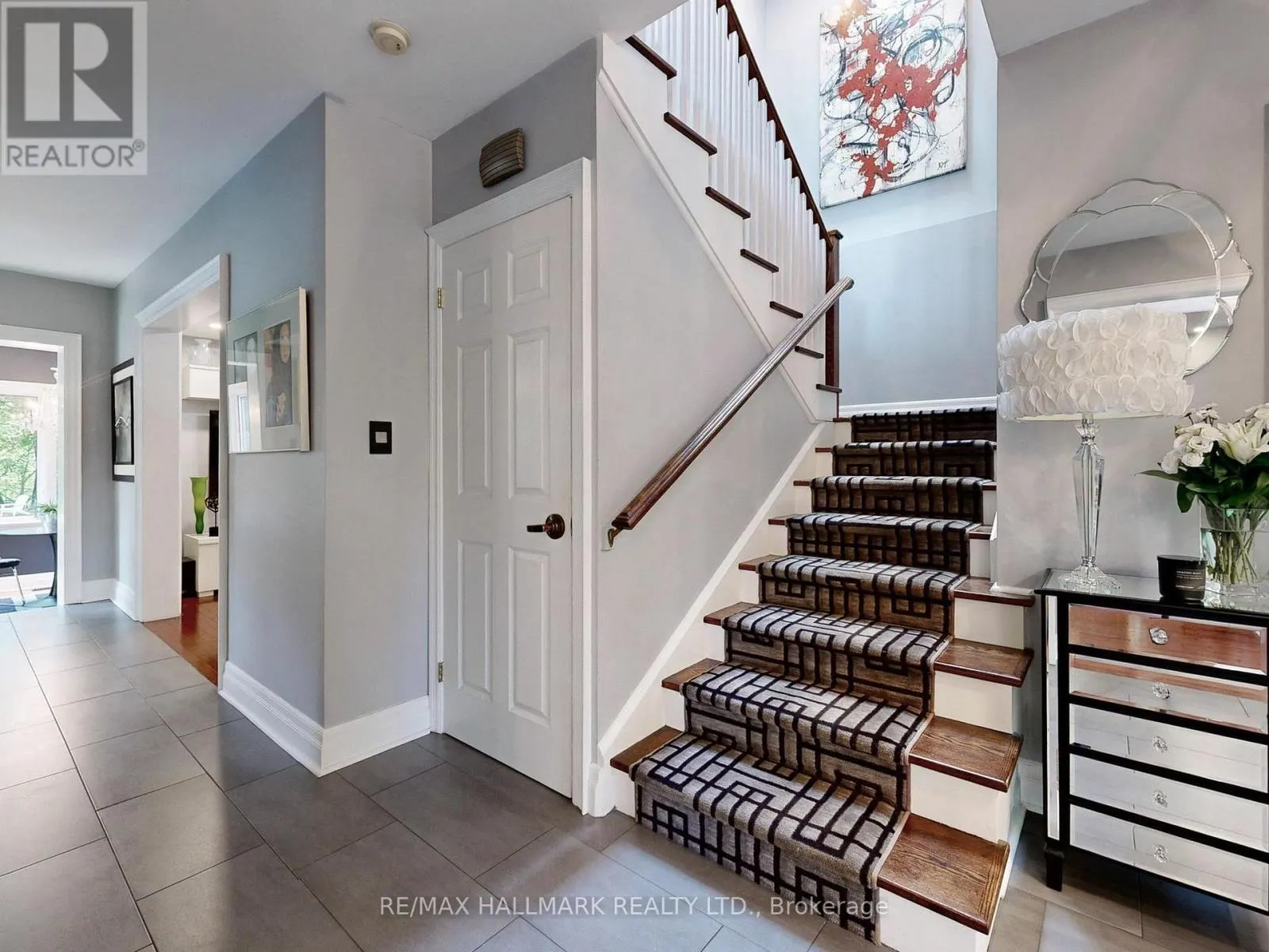 30 LARWOOD BOULEVARD