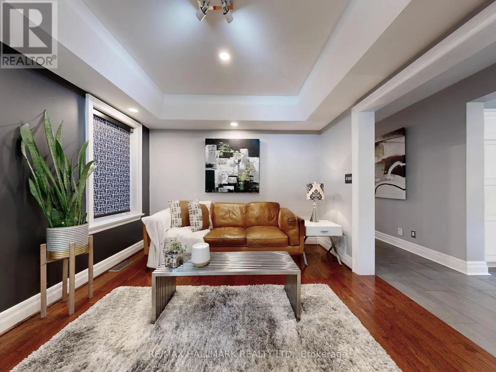 30 LARWOOD BOULEVARD