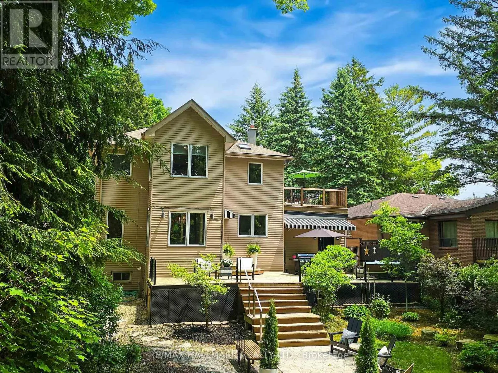 30 LARWOOD BOULEVARD