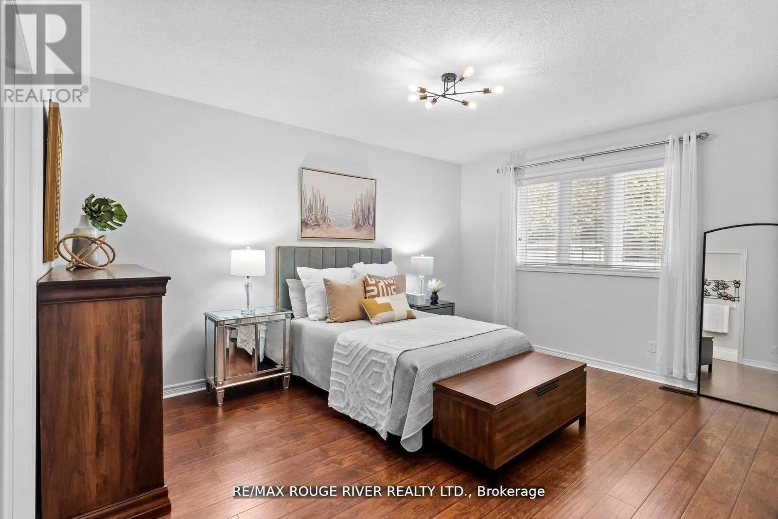 11 MAPLE EDGE LANE