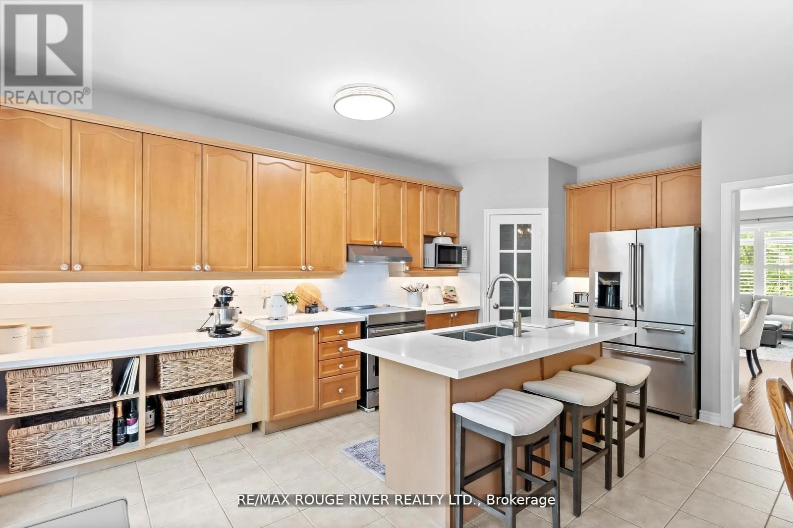 11 MAPLE EDGE LANE
