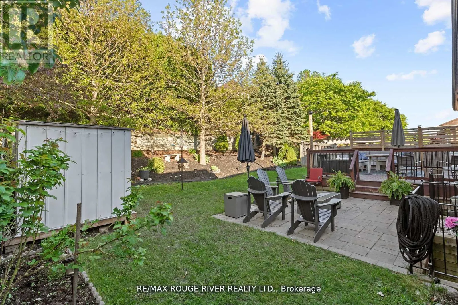 11 MAPLE EDGE LANE