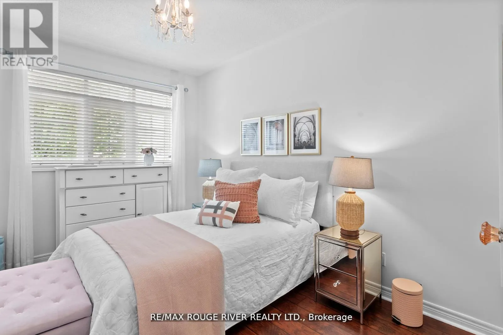 11 MAPLE EDGE LANE