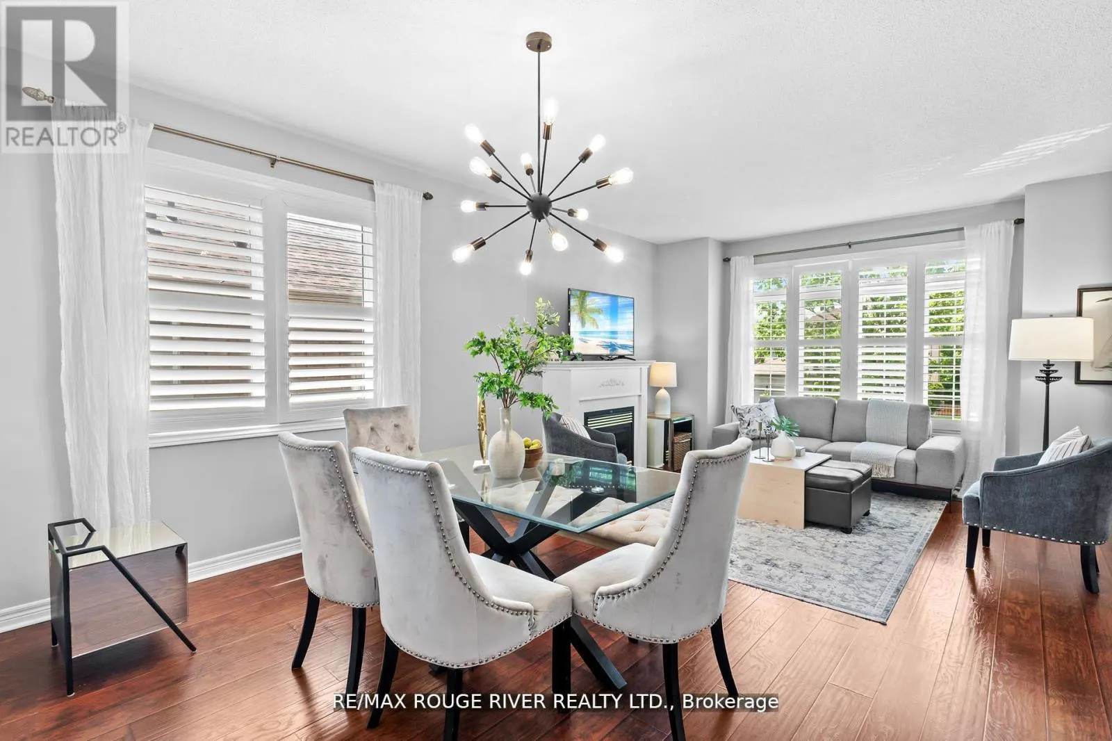 11 MAPLE EDGE LANE