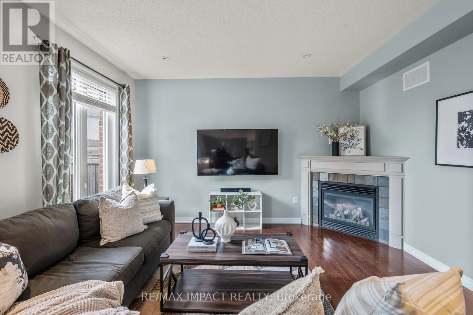 376 WEST SCUGOG LANE