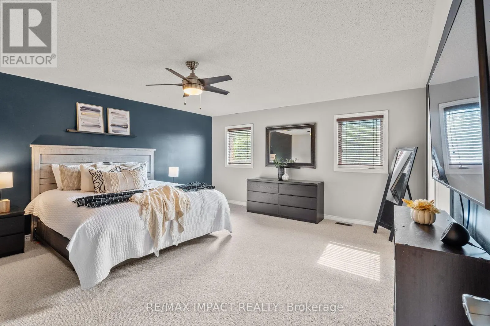 376 WEST SCUGOG LANE