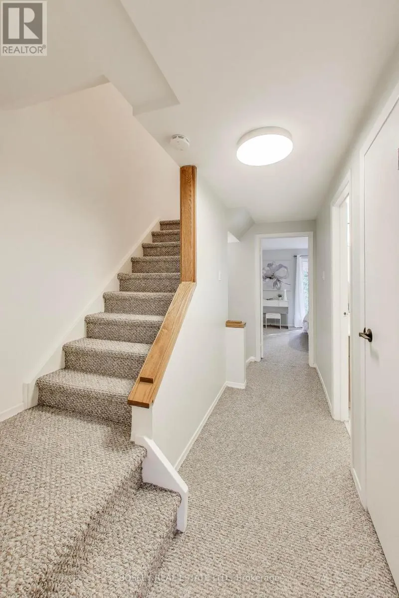 64 - 28 LIVINGSTON ROAD