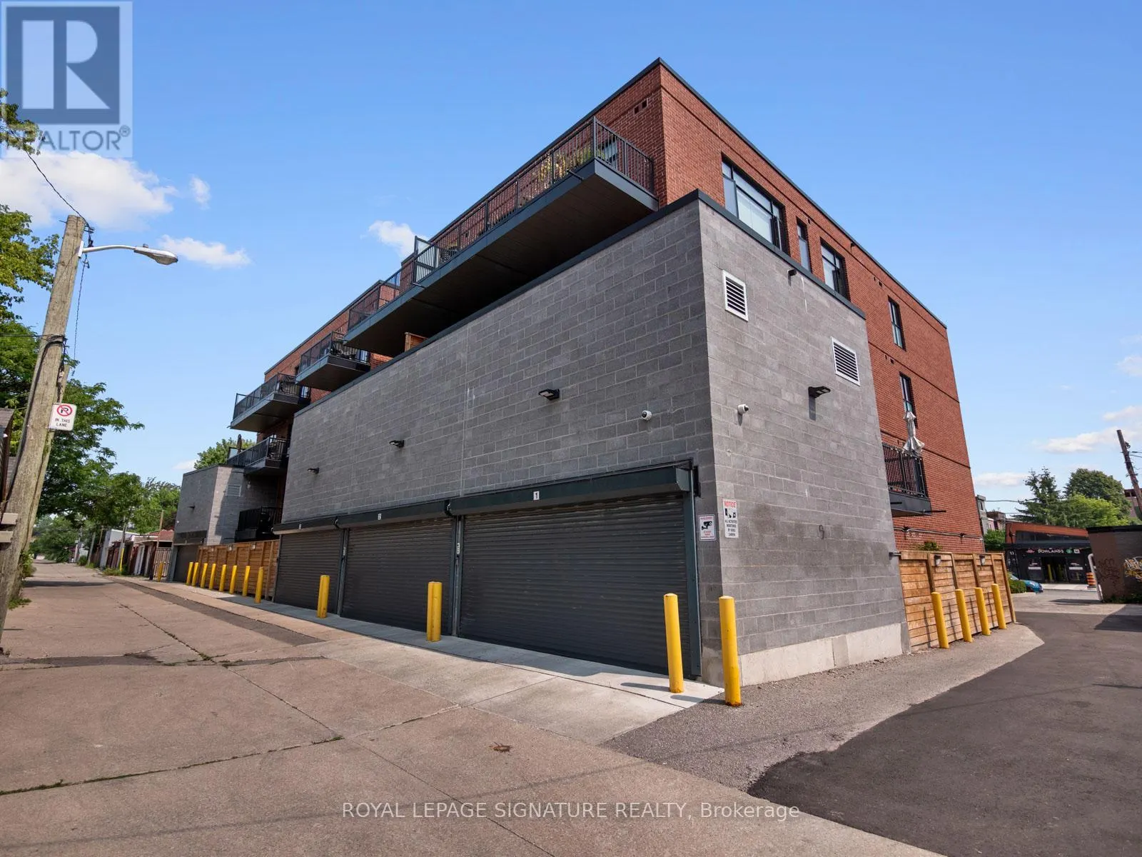 406 - 14 DEWHURST BOULEVARD