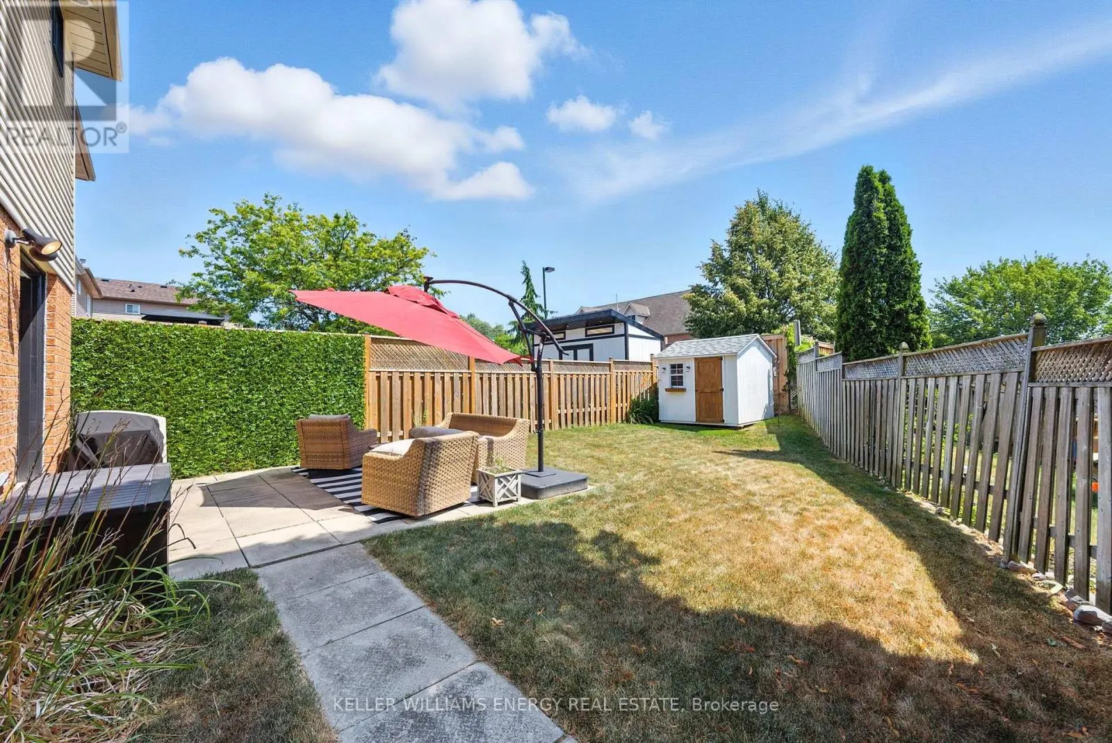 9 GLEN RAY COURT