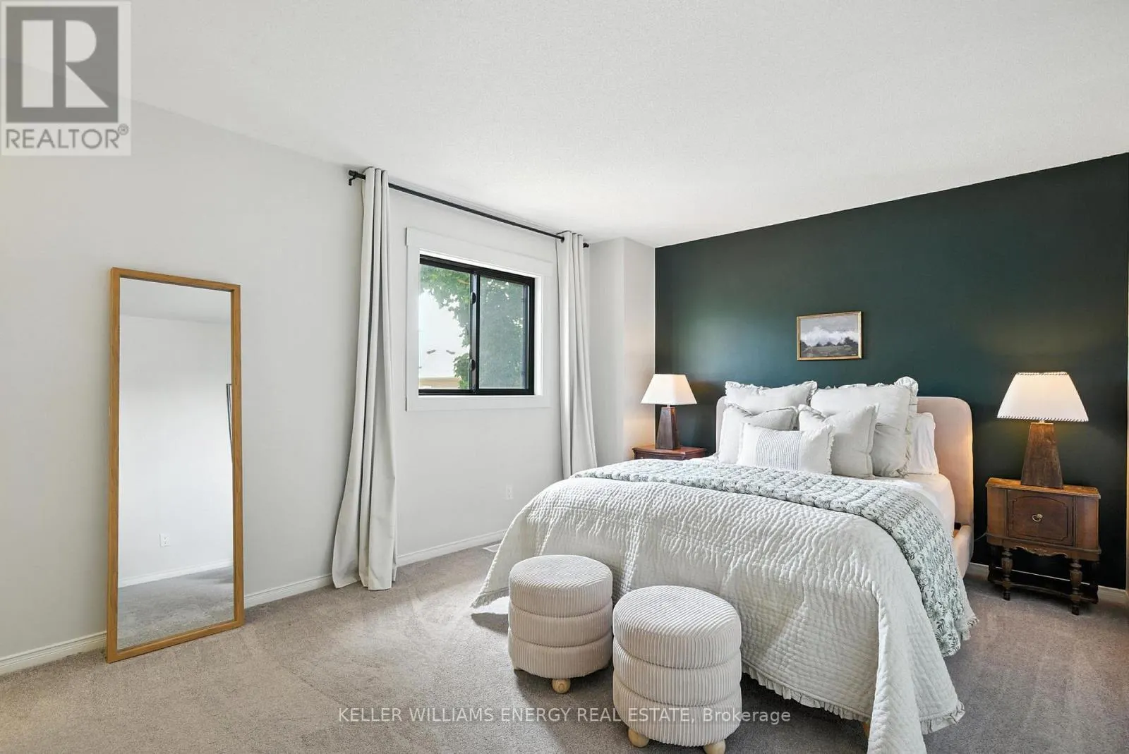 9 GLEN RAY COURT