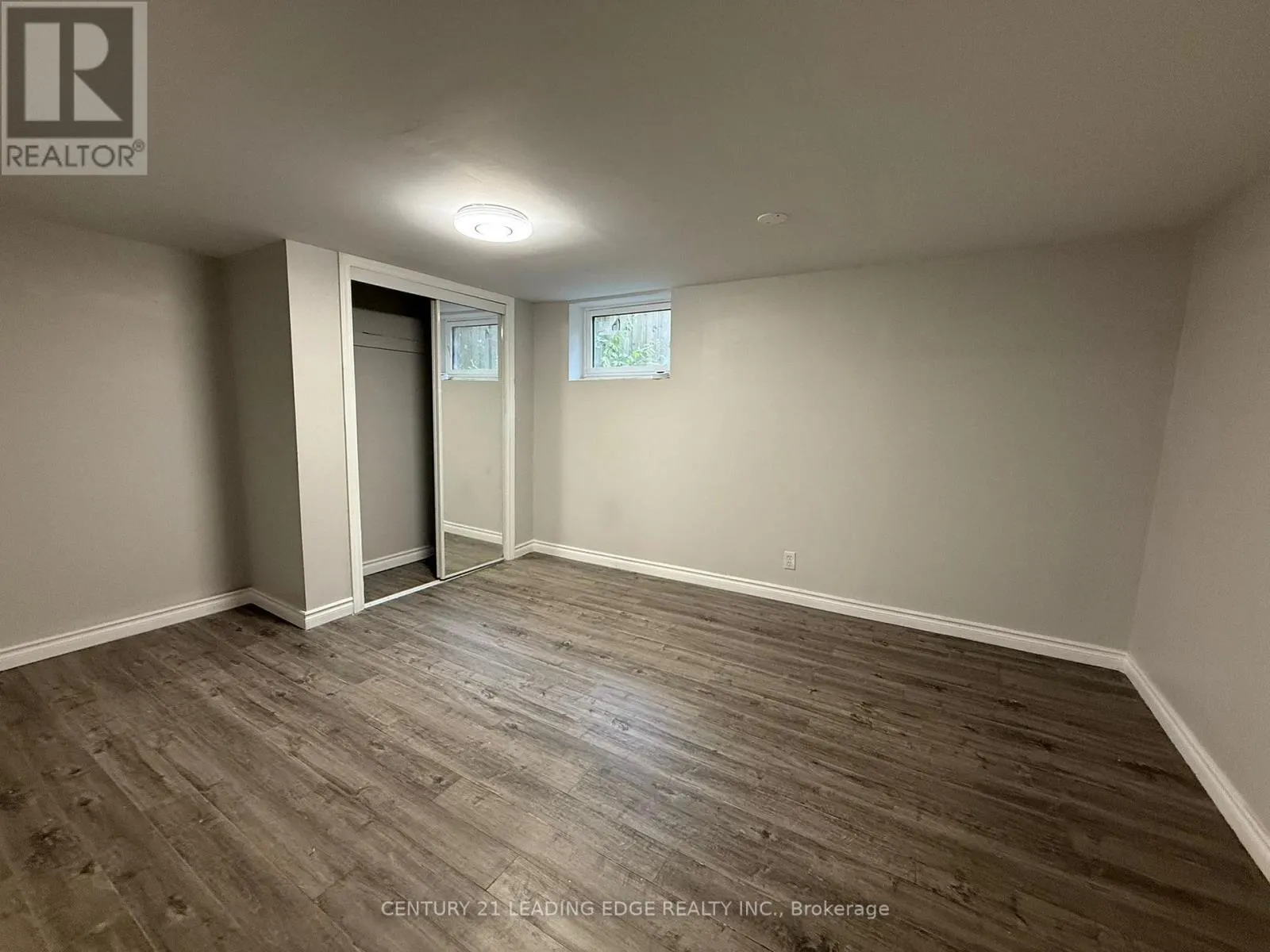 LOWER - 360 GUELPH STREET