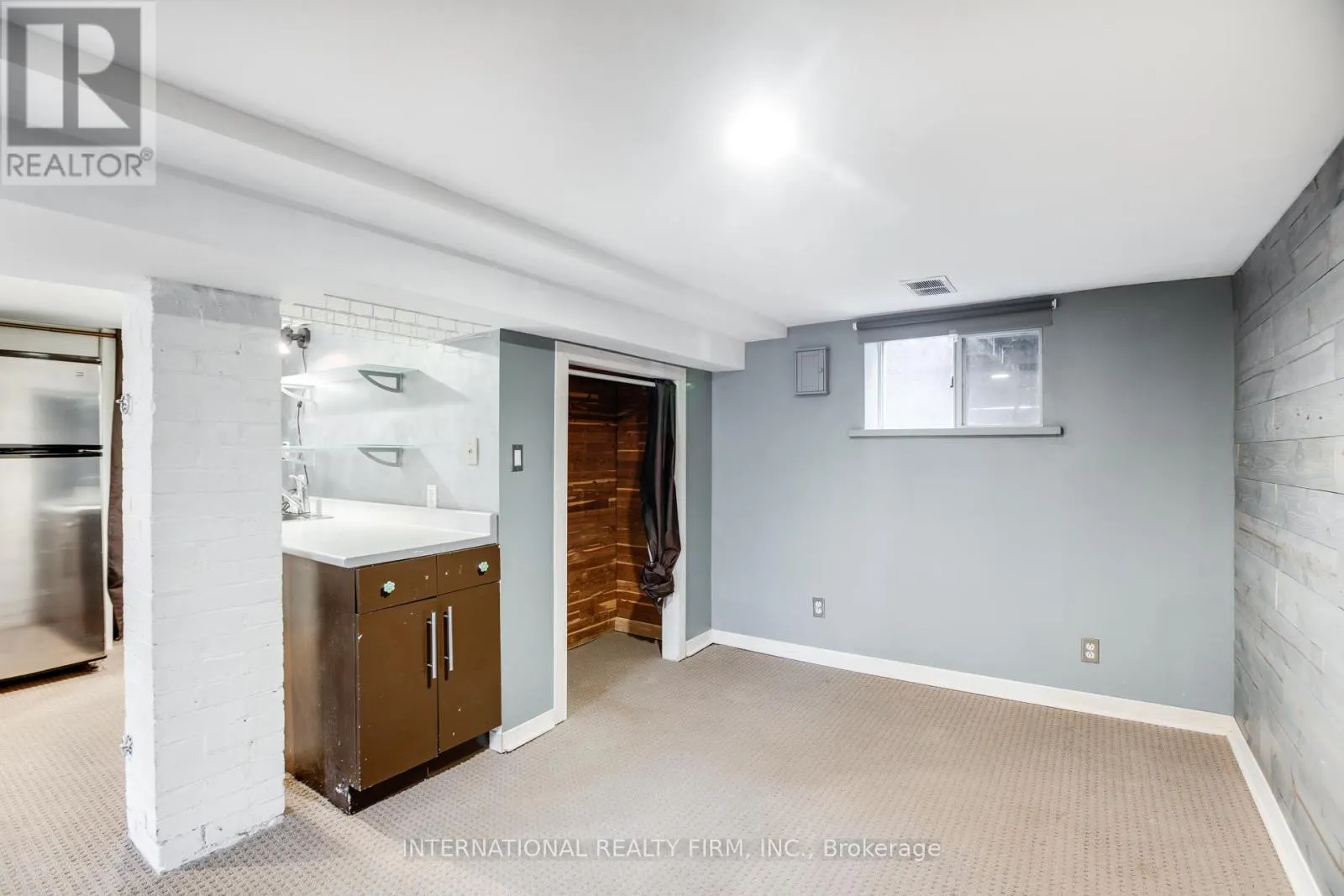 109 MONARCH PARK AVENUE