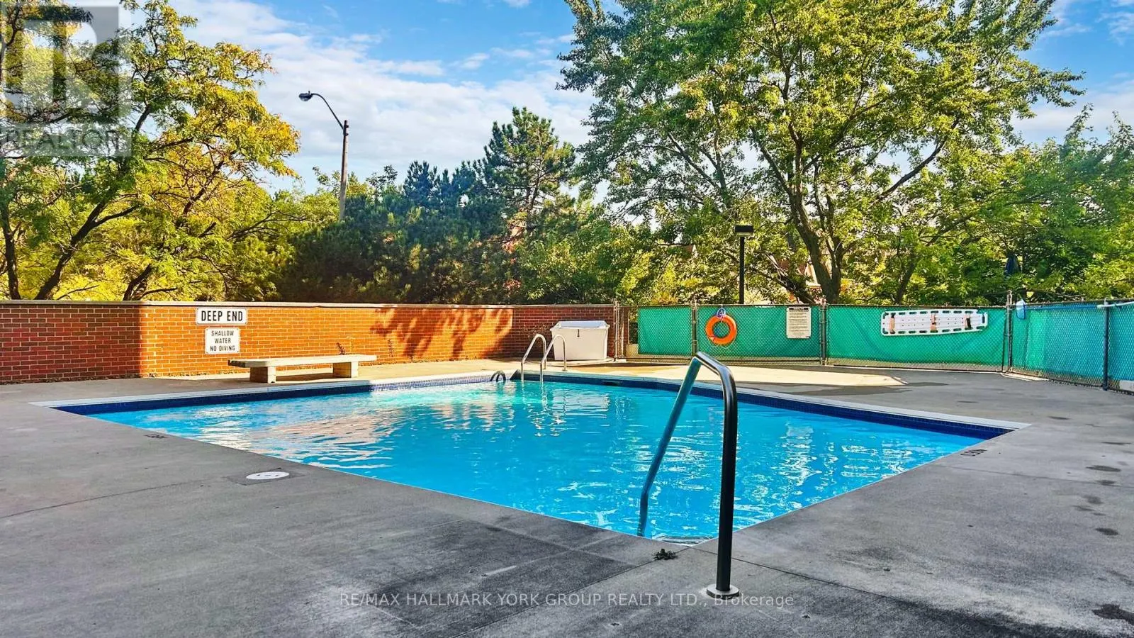 #1702 - 2365 KENNEDY ROAD