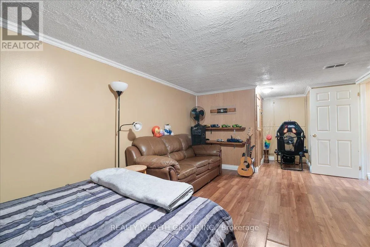 53 NORTHFIELD ROAD