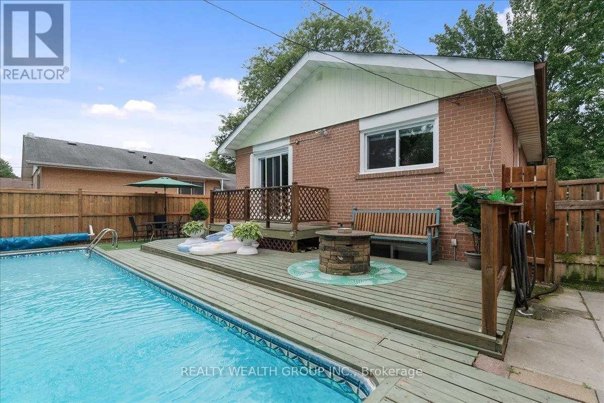 53 NORTHFIELD ROAD