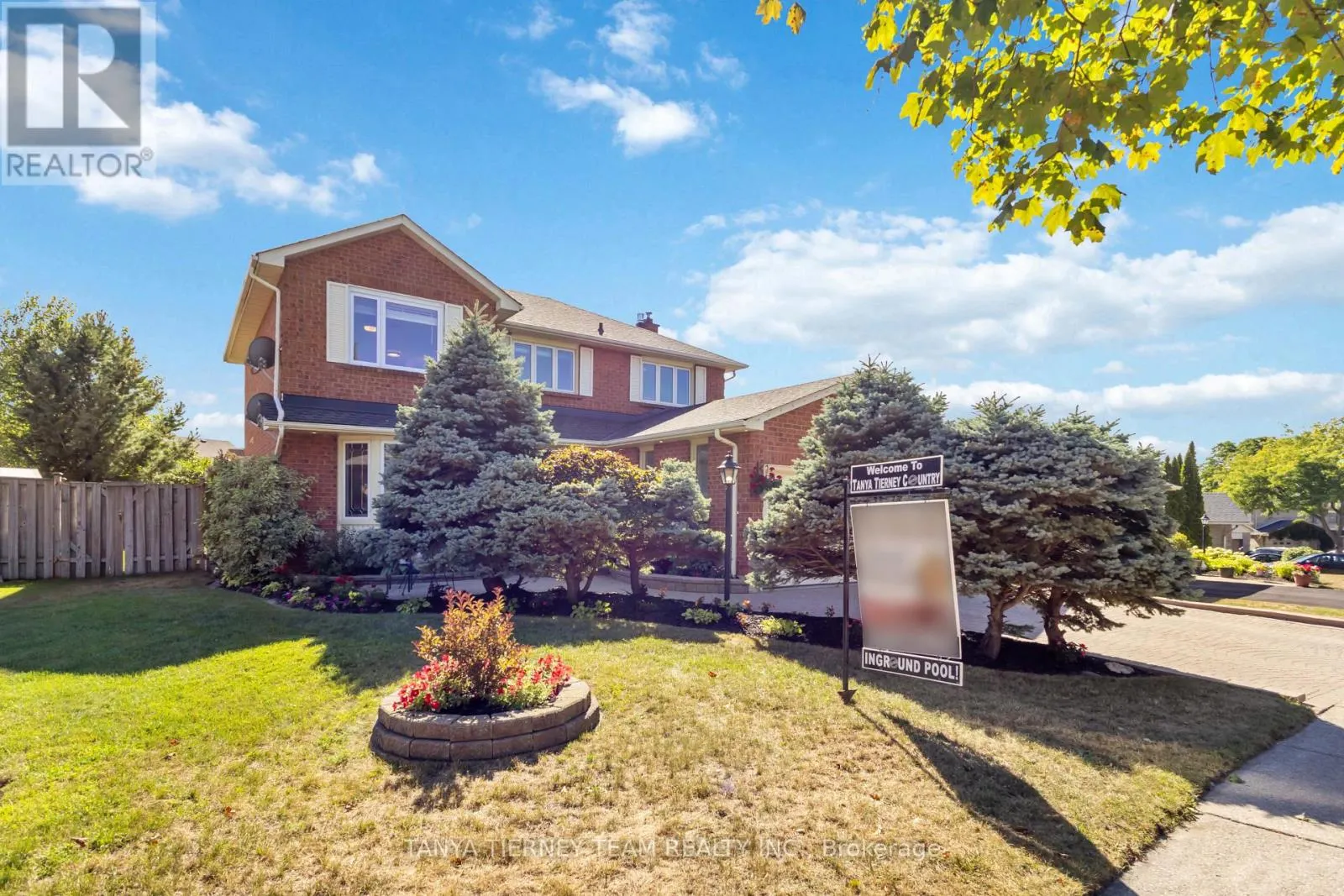 70 CANADIAN OAKS DRIVE