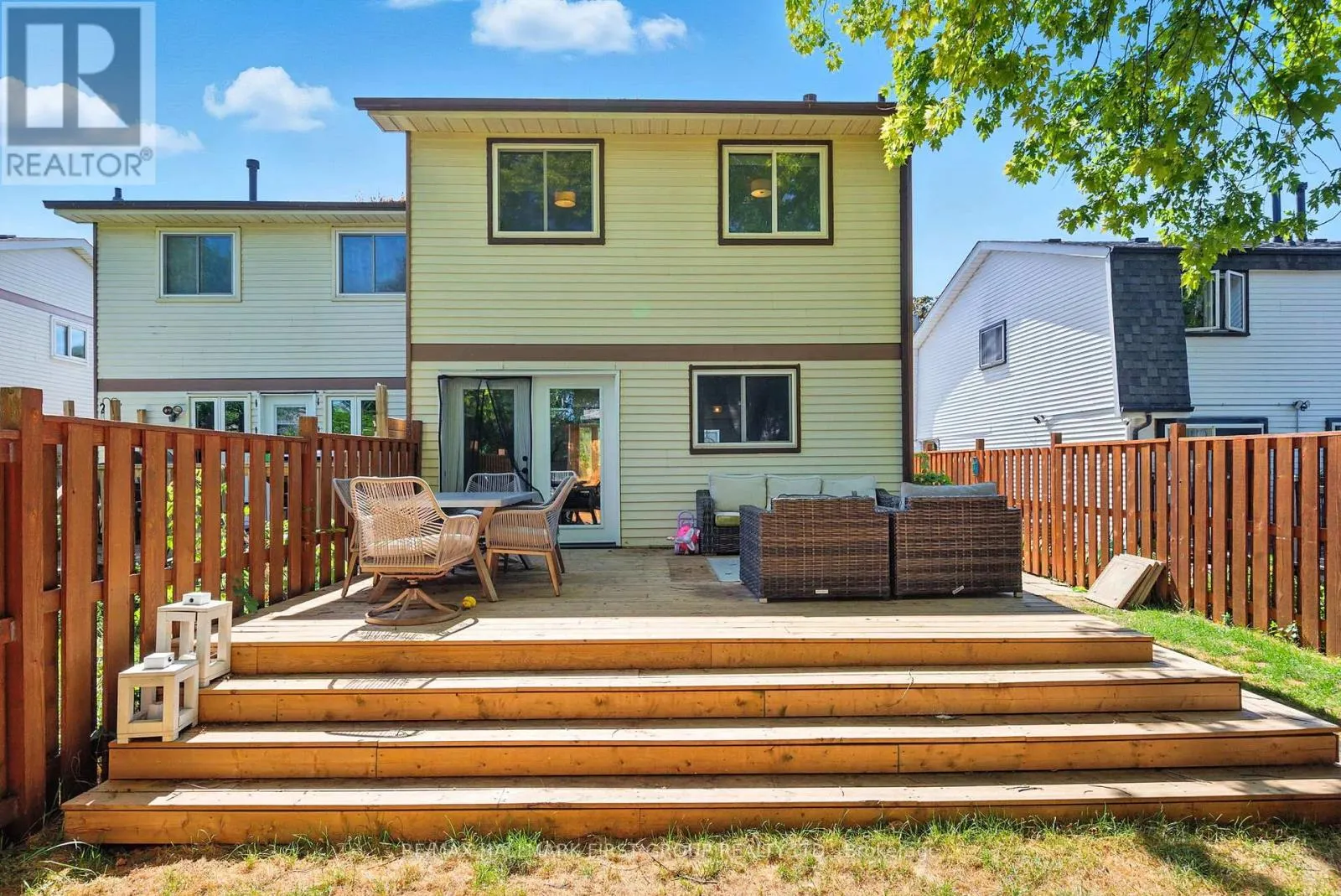 UPPER - 1387 LARGO CRESCENT, #Upper