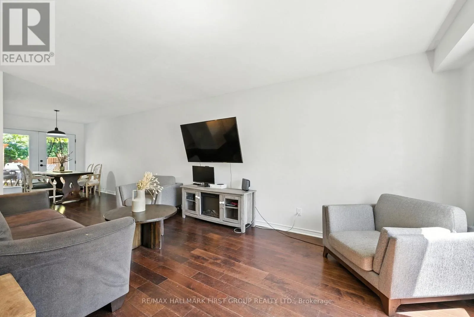 UPPER - 1387 LARGO CRESCENT, #Upper