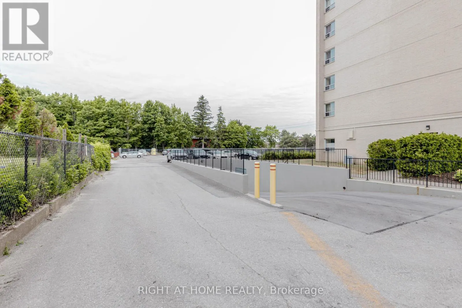 707 - 3311 KINGSTON ROAD