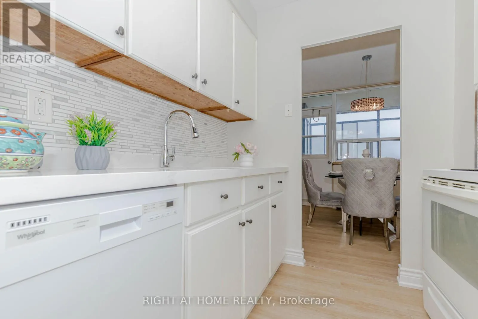 707 - 3311 KINGSTON ROAD
