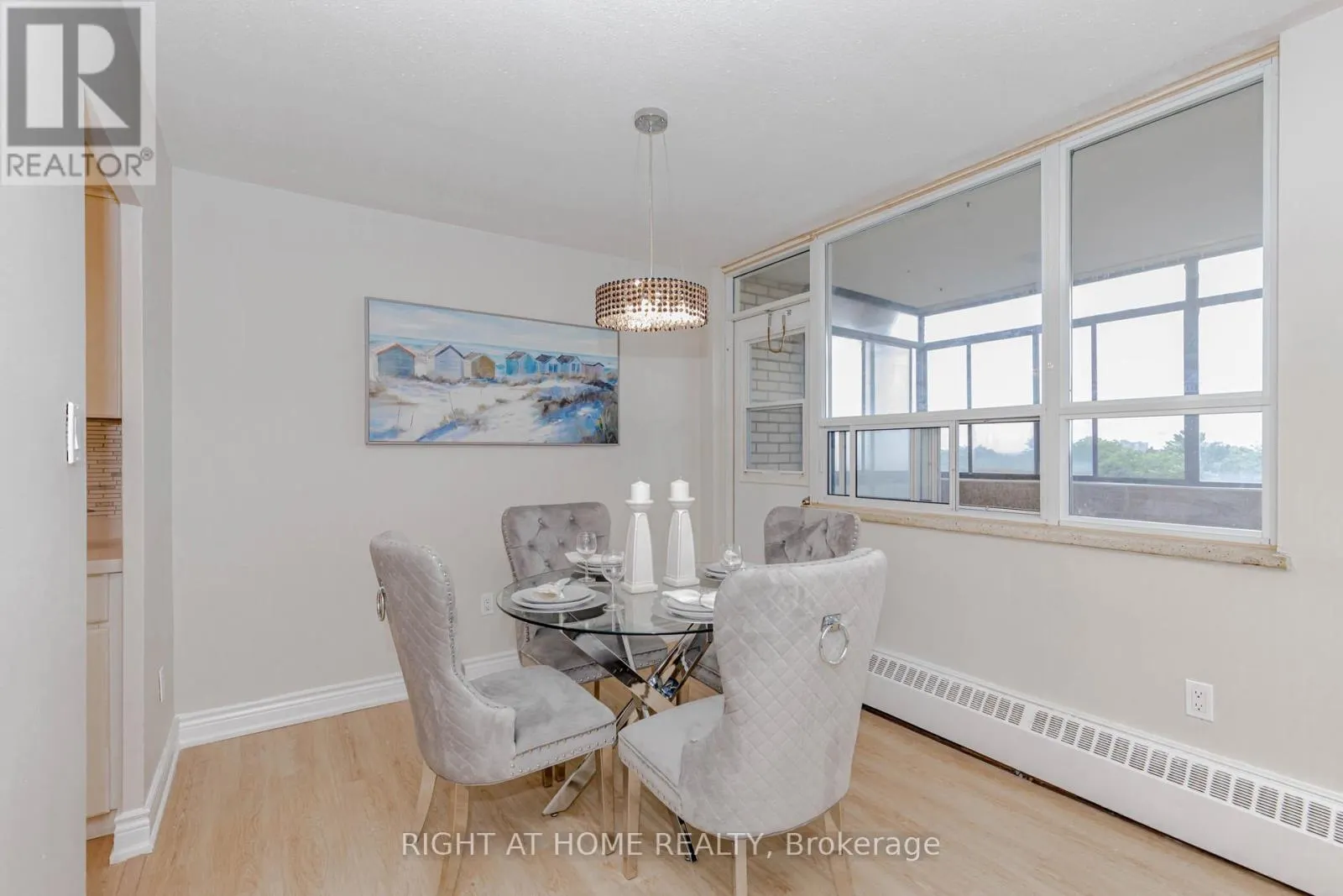 707 - 3311 KINGSTON ROAD