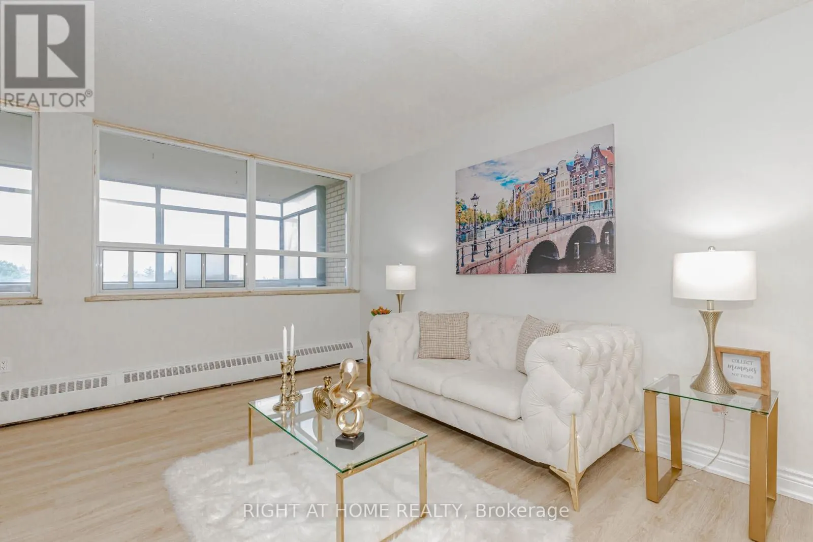 707 - 3311 KINGSTON ROAD