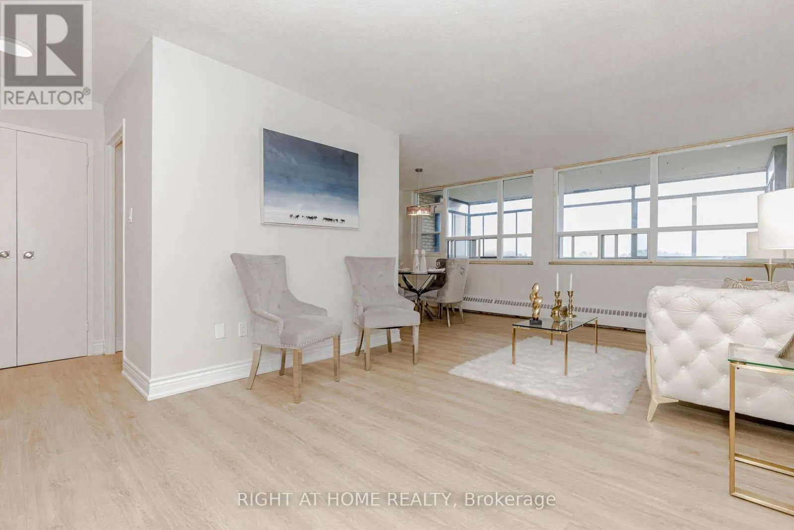 707 - 3311 KINGSTON ROAD