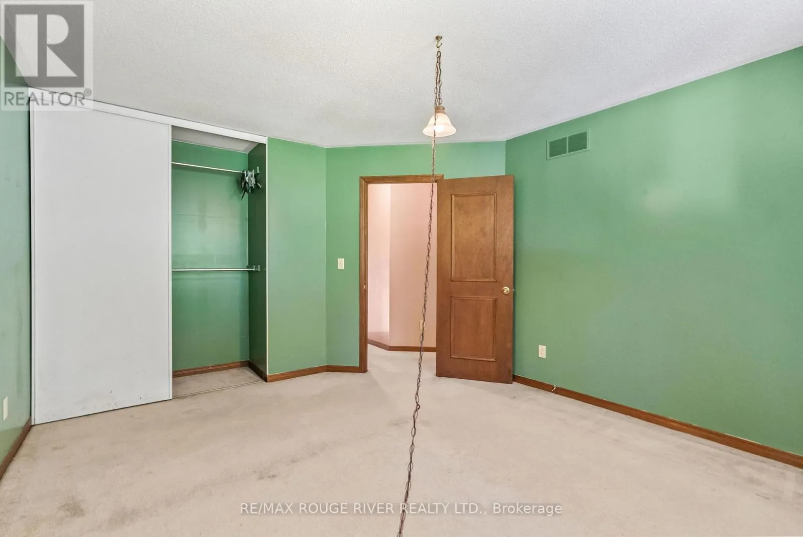 16 BORLAND COURT
