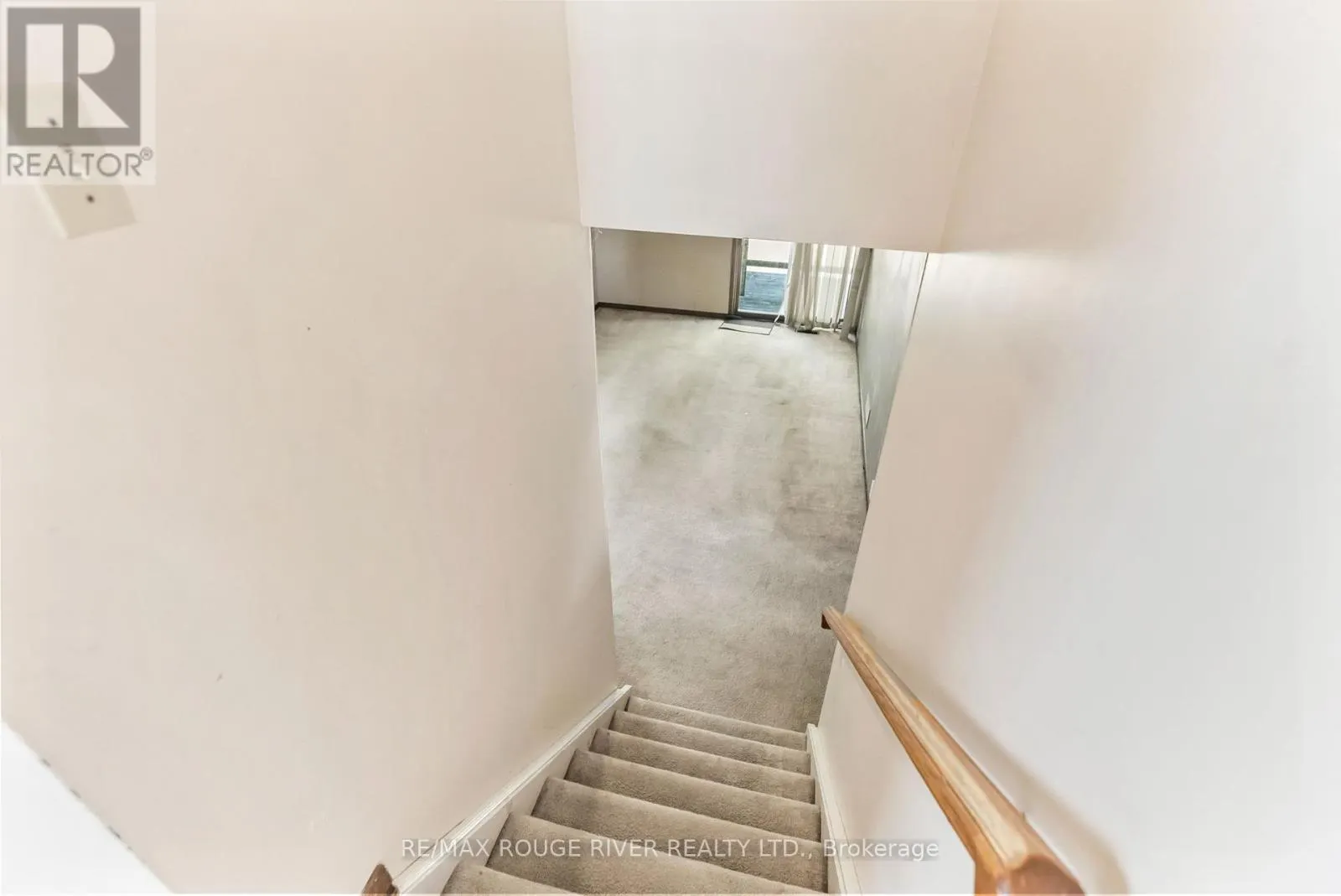 16 BORLAND COURT