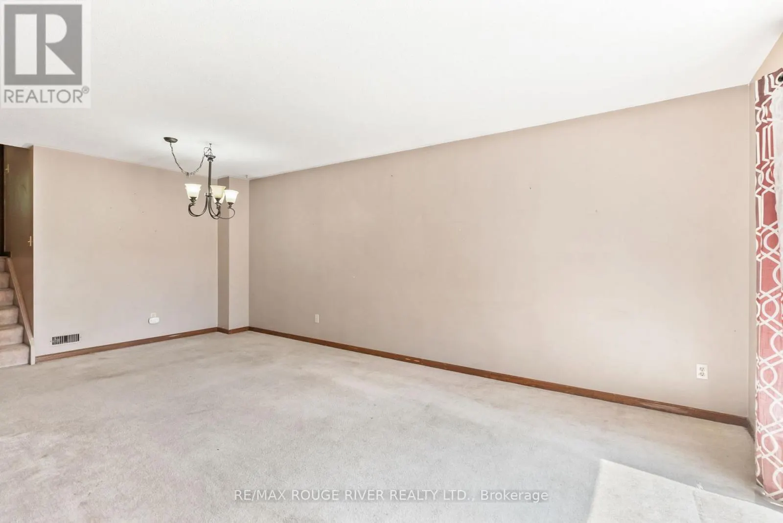 16 BORLAND COURT