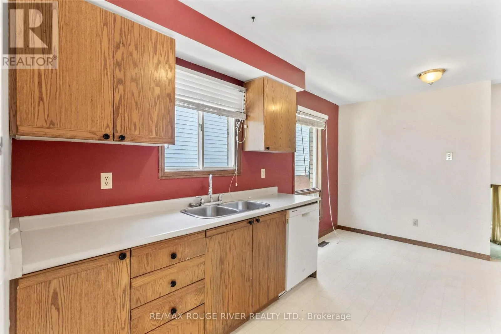 16 BORLAND COURT