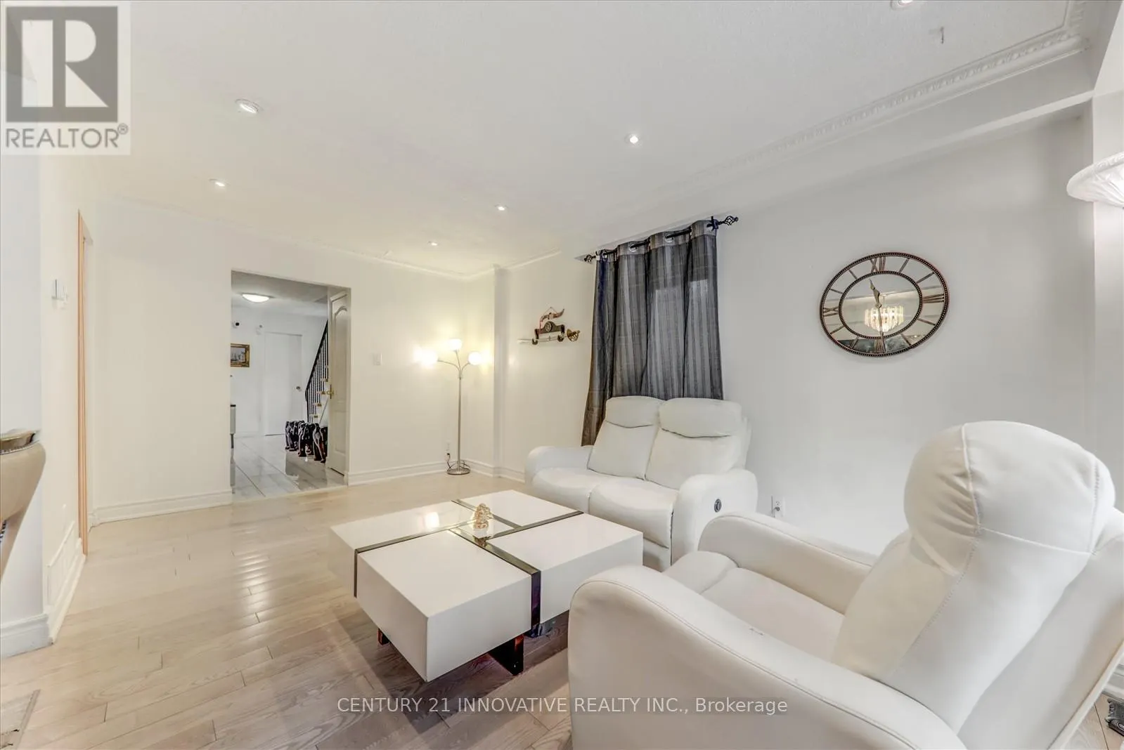 1 - 34 DUNDALK DRIVE